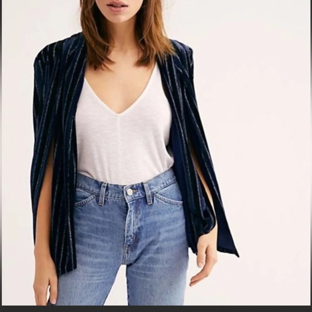NWOT Free People Jagger Velvet Tuxedo Cape Jacket - Picture 1 of 5